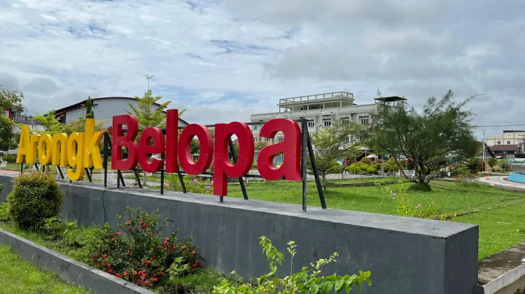 Taman Arong’k Belopa Sanggau Belum Ramah Anak