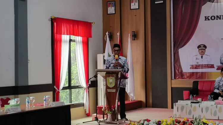 Guru Honorer, Isu Strategis dalam Konker PGRI Sanggau