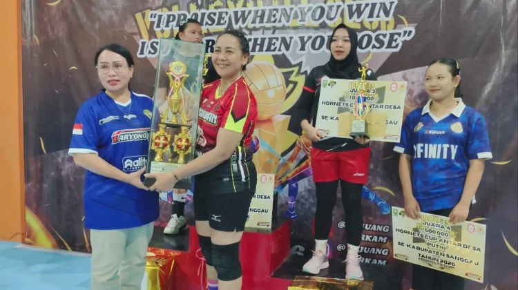 Wabup Susana Ingin Jadikan Voli Olahraga Kebanggaan Sanggau