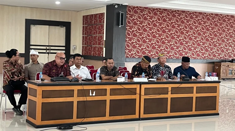 Raperda Hari Besar Daerah Akomodasi Budaya Sanggau