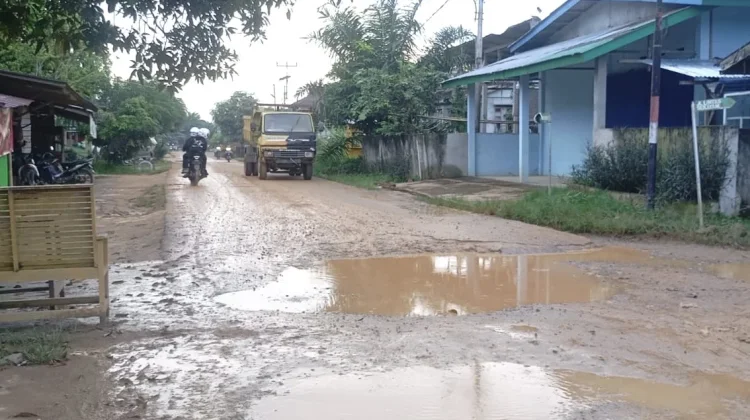 DPRD Sanggau Minta Penanganan Prioritas Jalan Bonti–Maringin Jaya