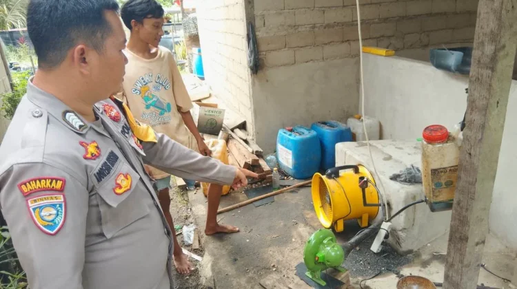 Petani Binaan Polsek Noyan Kembangkan Mesin Pengering Jagung