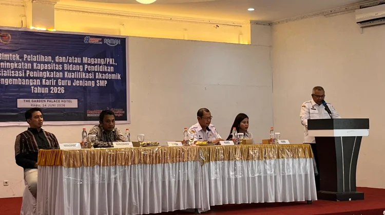 Pemkab Sanggau Dorong Pemerataan Guru Sesuai Kompetensi