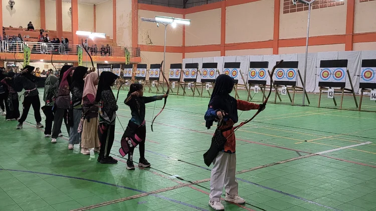 Fespati Nasional Apresiasi Konsistensi Turnamen Panahan Tradisional Sanggau