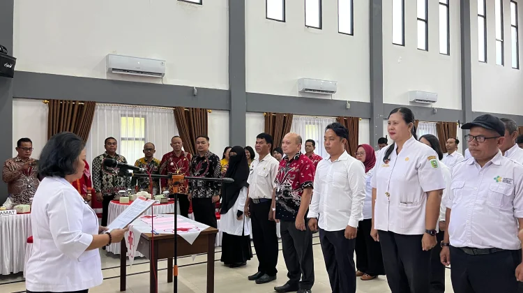 PMI Sanggau Kukuhkan Pengurus Baru