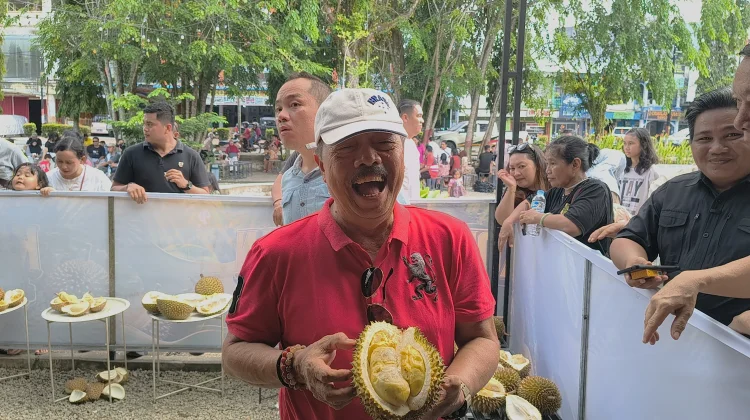 Bupati Sanggau: Kontes Durian Memotivasi Petani Rawat Kebun