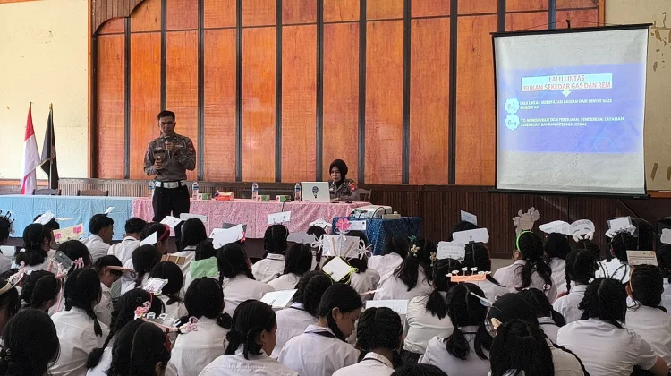 Satlantas Polres Sanggau Edukasi Tertib Lalin di SMA Don Bosco