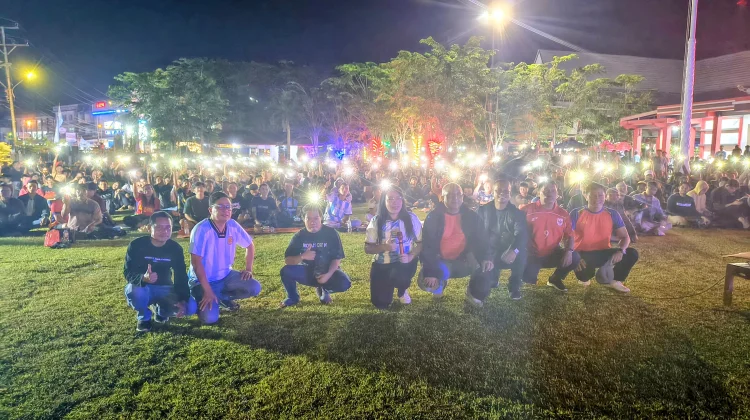 Nobar di Halaman Kantor Bupati Sanggau Perkuat Persatuan