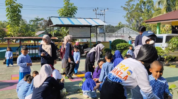 Hari Anak Nasional Tanamkan Kepedulian Lingkungan sejak Usia Dini