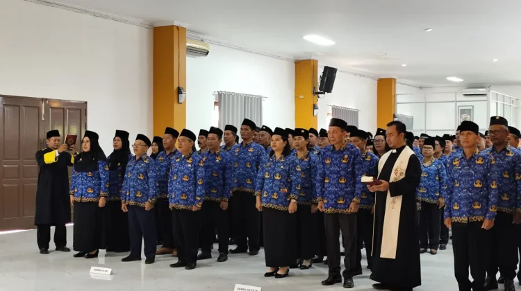 Disdikbud Sanggau: Kepala Sekolah Harus Jadi Motor Kemajuan Pendidikan