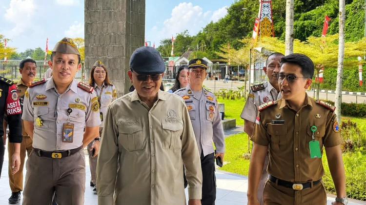 Ekspor Entikong Tumbuh, DPR Minta Pemerintah Perkuat Hilirisasi