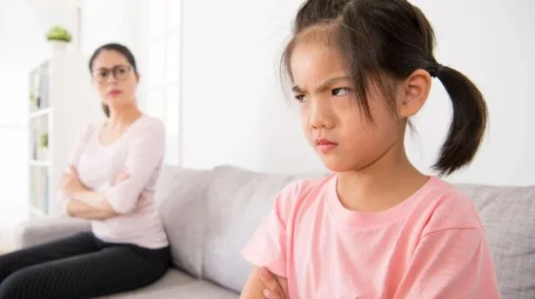 Anak Suka Membentak? Ini Penyebabnya