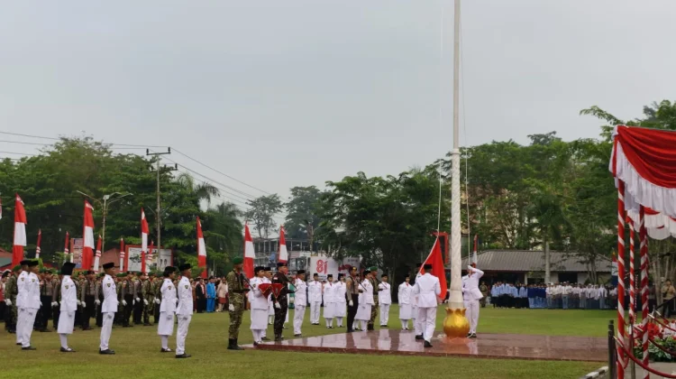 Bupati Ontot Minta Masyarakat Jangan Lupakan Sejarah