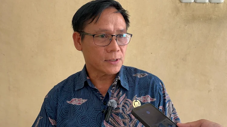 DPRD Sanggau Minta Sekolah Perpanjang Belajar dari Rumah
