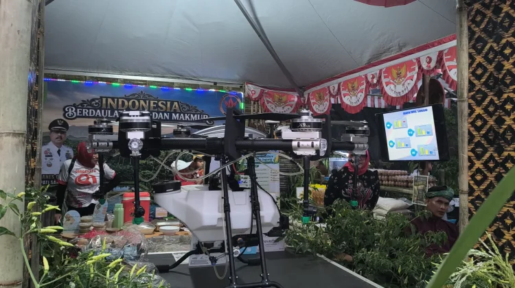 DKPTPHP Sanggau Pamerkan Alat Pertanian Modern