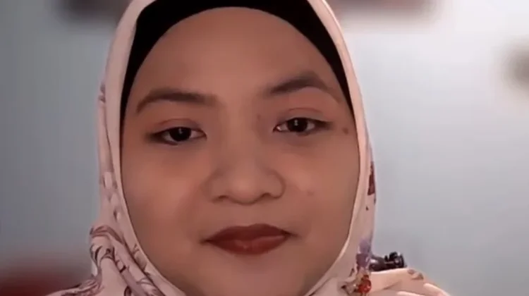 Berawal dari Kebiasaan Menulis Buku Harian, Hidayatul Raih Penghargaan