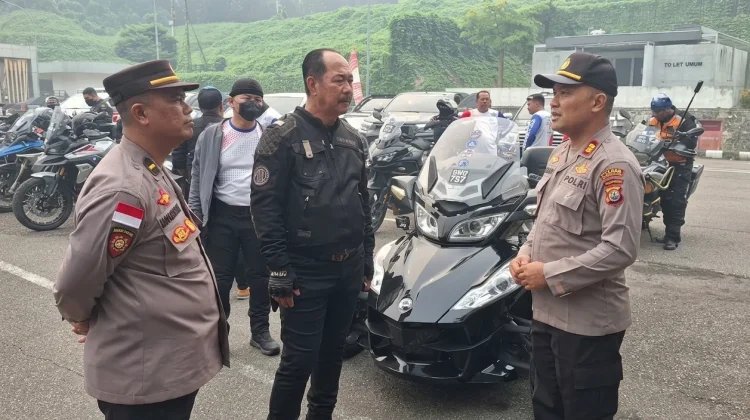 Perkuat Kerjasama, Polisi Sabah Kunjungi Polda Kalbar