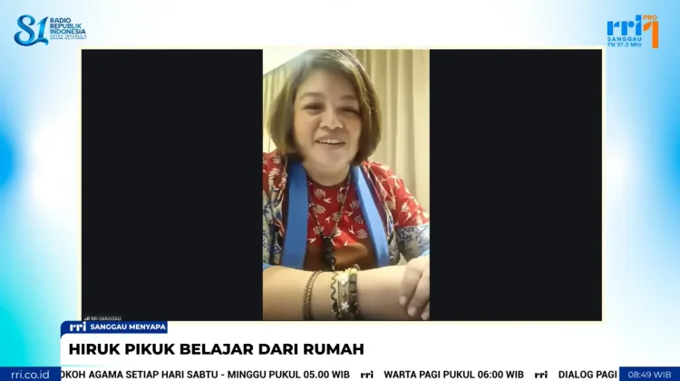 Orang Tua Siswa di Sanggau Sebut Sistem BDR Jadi Tantangan Bagi Guru dan Murid