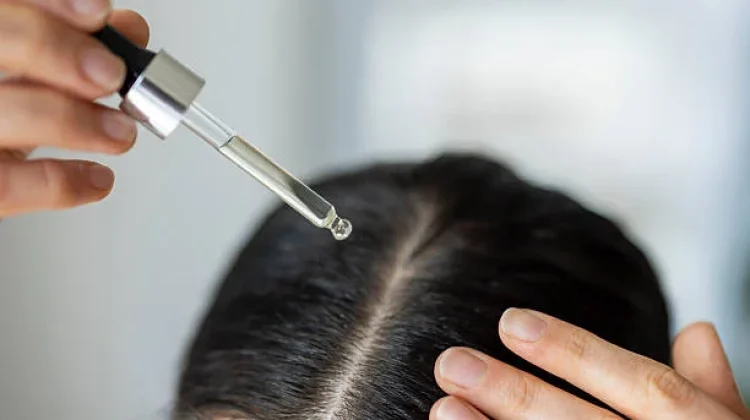 Tips Merawat Rambut Kering agar Tetap Sehat dan Berkilau
