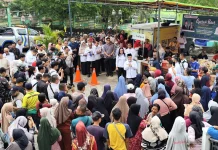 Harga Dipangkas, Sembako Murah Disambut Antusias Warga Sanggau