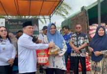 Operasi Pasar Murah Tingkatkan Daya Beli Masyarakat Sanggau