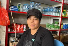 Pedagang Sanggau Tanggapi Wacana Pembatasan Ritel Modern