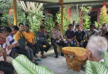 Kepolisian Kawal Aksi Damai di Kantor Bupati Sanggau