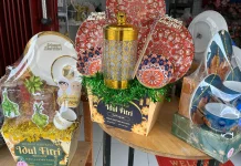 Penjualan Hampers Lebaran di Sanggau Meningkat