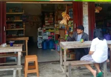Pedagang di Terminal Entikong Keluhkan Pendapatan Berkurang