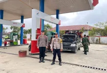 Polisi Pantau Distribusi BBM di Sekayam