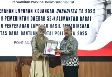 Bupati Sanggau Serahkan LKPD 2025 ke BPK Kalbar