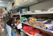 Harga Plastik Naik, Warga Sanggau Kurangi Pemakaian