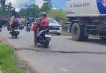 Jalan Semboja Sanggau Retak, Perlu Penanganan Serius Pemerintah