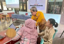 SMP 1 Entikong Perkuat Digitalisasi Guru