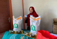 Pemerintah Salurkan Bantuan Pangan Secara Bertahap di Sanggau