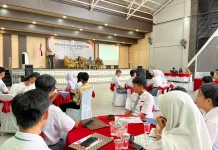 Tingkatkan Partisipasi, Kesbangpol Kalbar Sosialisasikan Pendidikan Politik