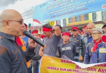 Ketua DPRD Sanggau: Masyarakat Kecil Jangan Dikorbankan