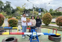 PT Agrina Sawit Perdana Bantu Wahana Bermain Anak