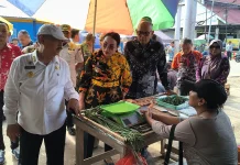 Pemkab Sanggau Tertibkan Pedagang di Pasar Jarai