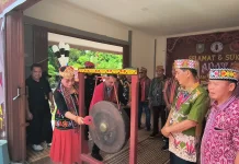 Wabup Susana Nilai Pelestarian Adat Sejalan Pembangunan Daerah