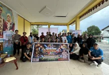 Polres Sanggau Ajak Warga Jaga Kamtibmas Nobar Bola Gembira