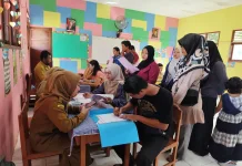 SPMB di SDN 8 Sanggau Membludak di Hari Pertama