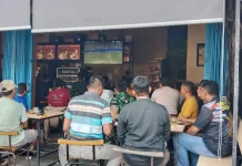 Nobar Piala Dunia, Koramil Kapuas Perkuat Kemanunggalan TNI-Rakyat