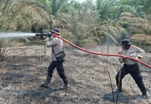 Lemdiklat Polri Edukasi Warga Meliau soal Dampak Karhutla