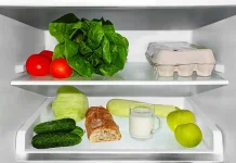 Ini Bahayanya Menyimpan Makanan Panas di Kulkas