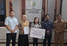 Eks Guru PAUD di Sanggau Terima Tali Asih