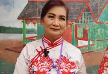 Festival Kue Bulan Rawat Warisan Leluhur