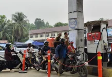 Antrean BBM Picu Panic Buying Padahal Stok Cukup