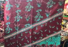 Pemda Sanggau Perkuat Pembinaan Perajin Batik Lokal