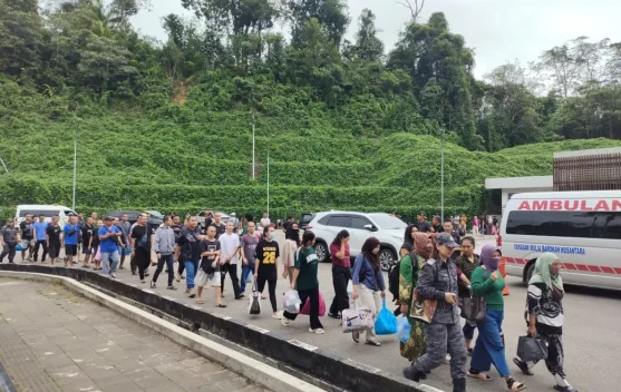 Ratusan WNI Kembali Dipulangkan ke Indonesia